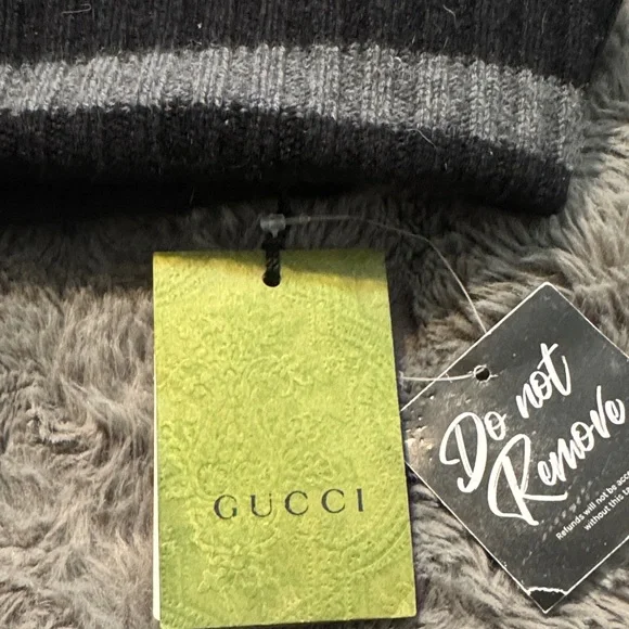 Gucci Men’s Gray & Black GG Pattern Knit Beanie - Picture 2 of 4